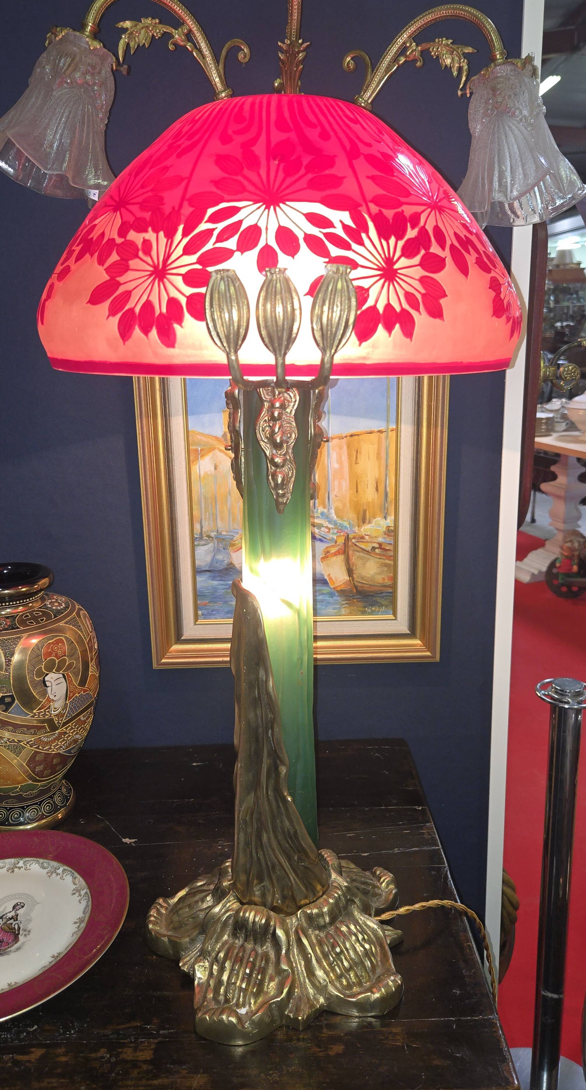 Grande lampe style Art Nouveau – pied en bronze et verre, abat-jour dégagé