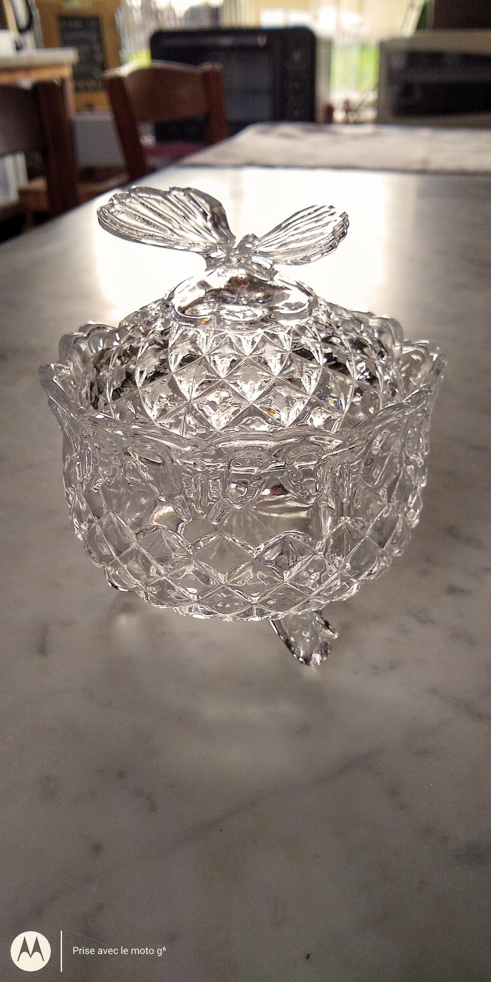 Glass bonbonnière cut with a butterfly pattern