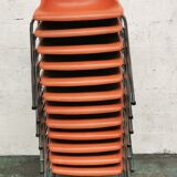Robin Day polyprop chair