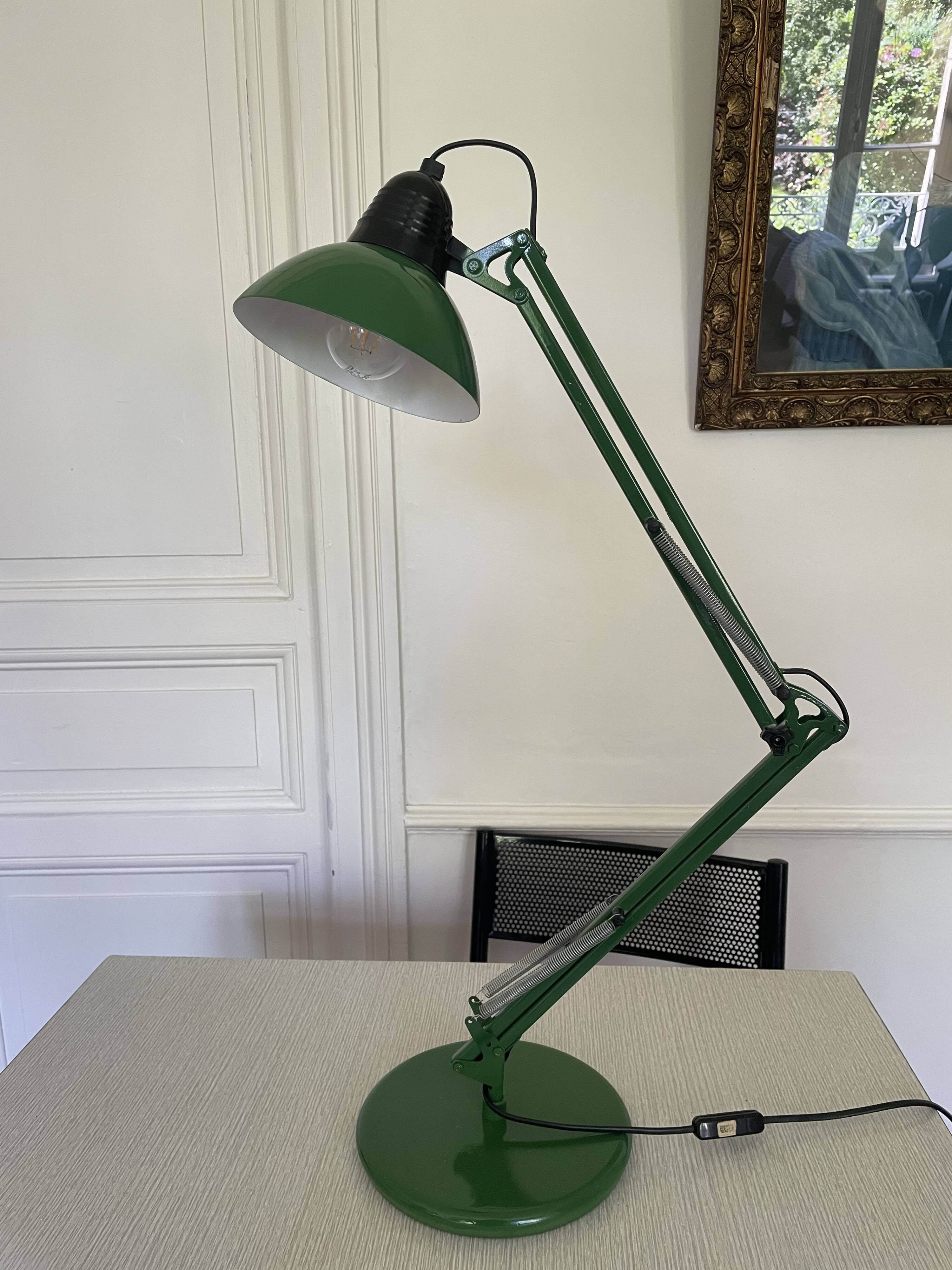 Aluminor architect lamp