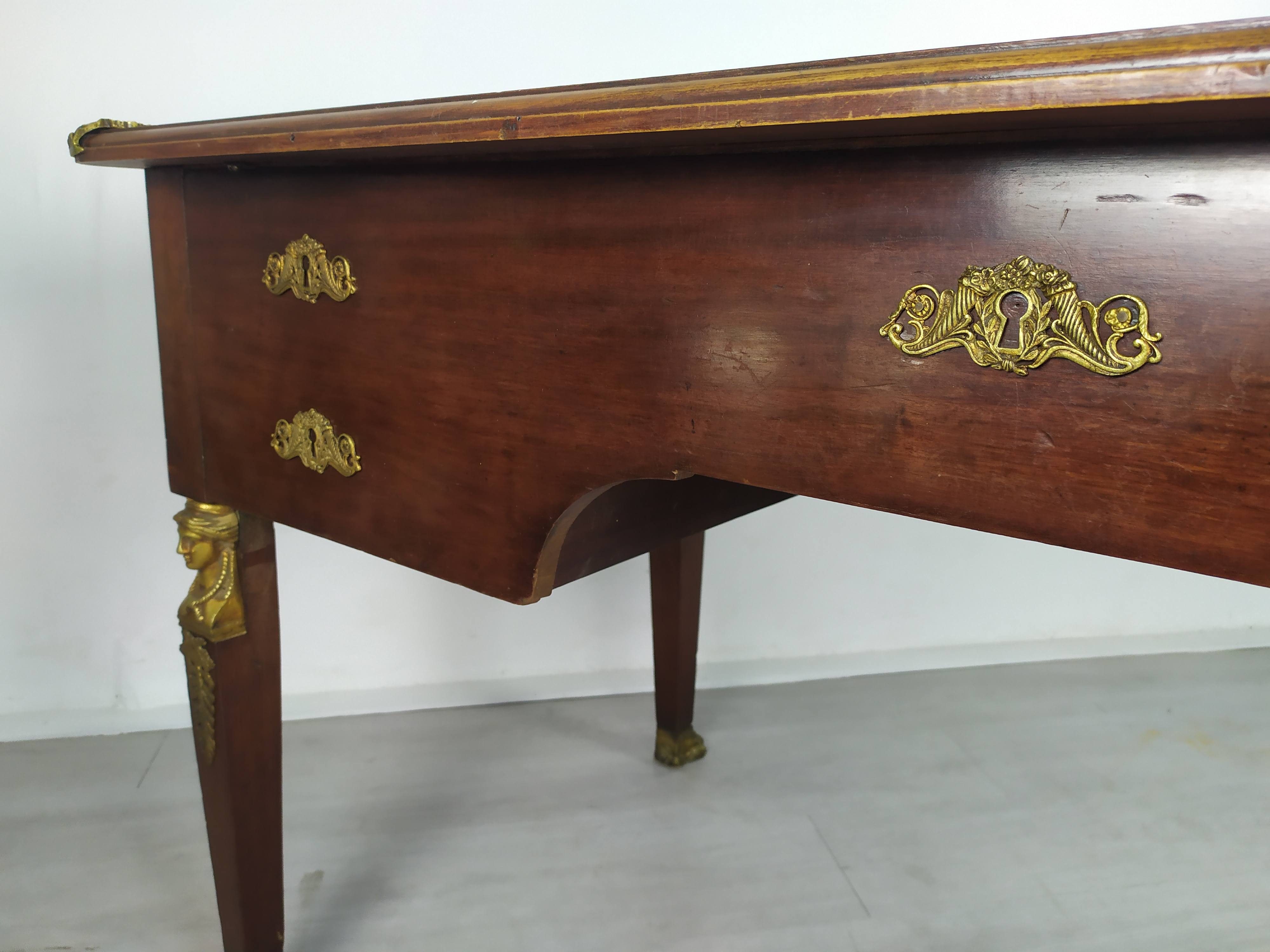 Empire-style desk and chairs