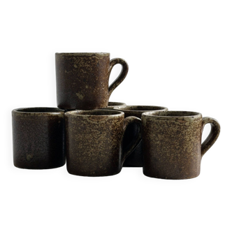 6 tasses à café en grès pyrite vernissé.