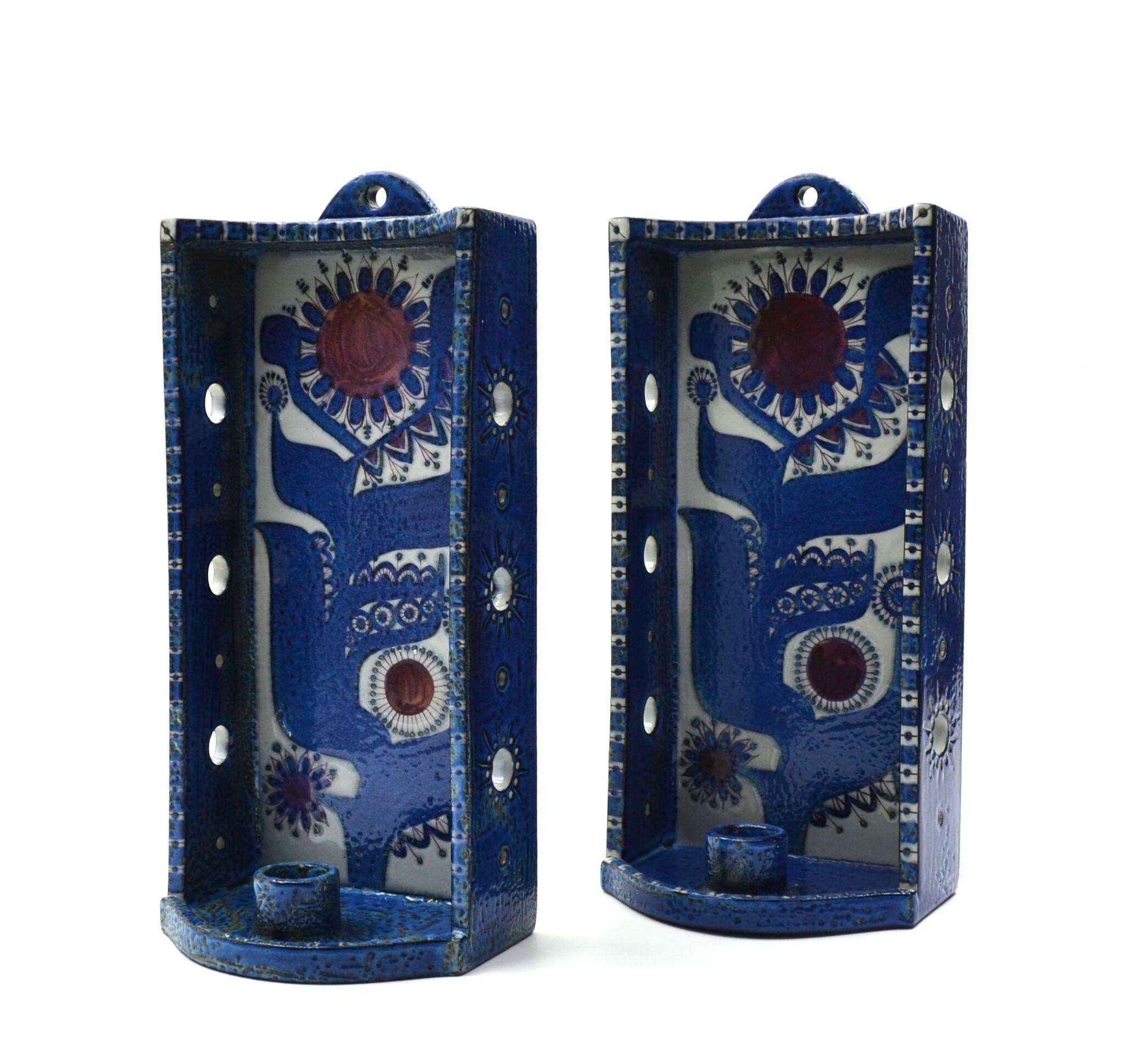 Wall-mounted candle holder in porcelain, Tenera series by Berte Jessen for Aluminia.