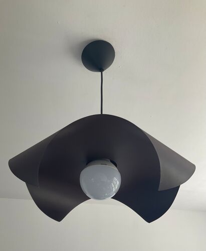 Folded metal design pendant lamp