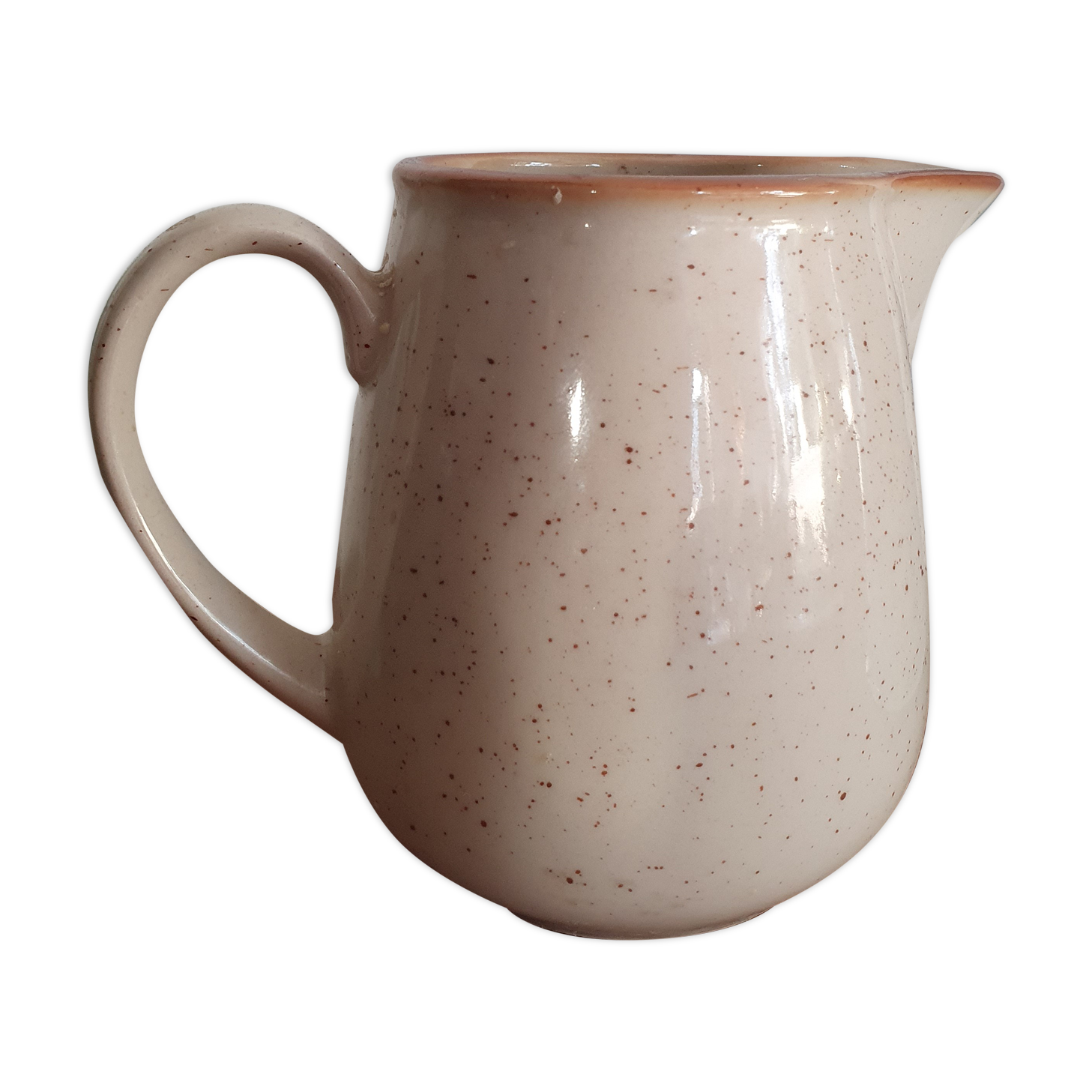 Milk pot