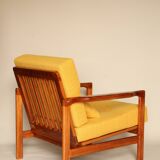Paire de fauteuils scandinaves vintage en curry jaune rembourrage fauteuil coussin salon ambre