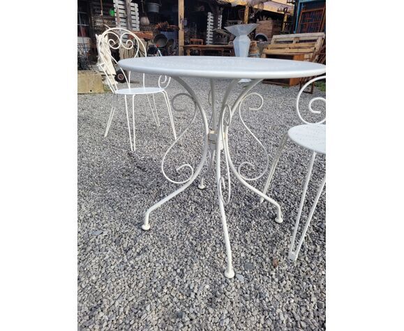 Wrought iron garden furniture 3 armchairs + 1 table