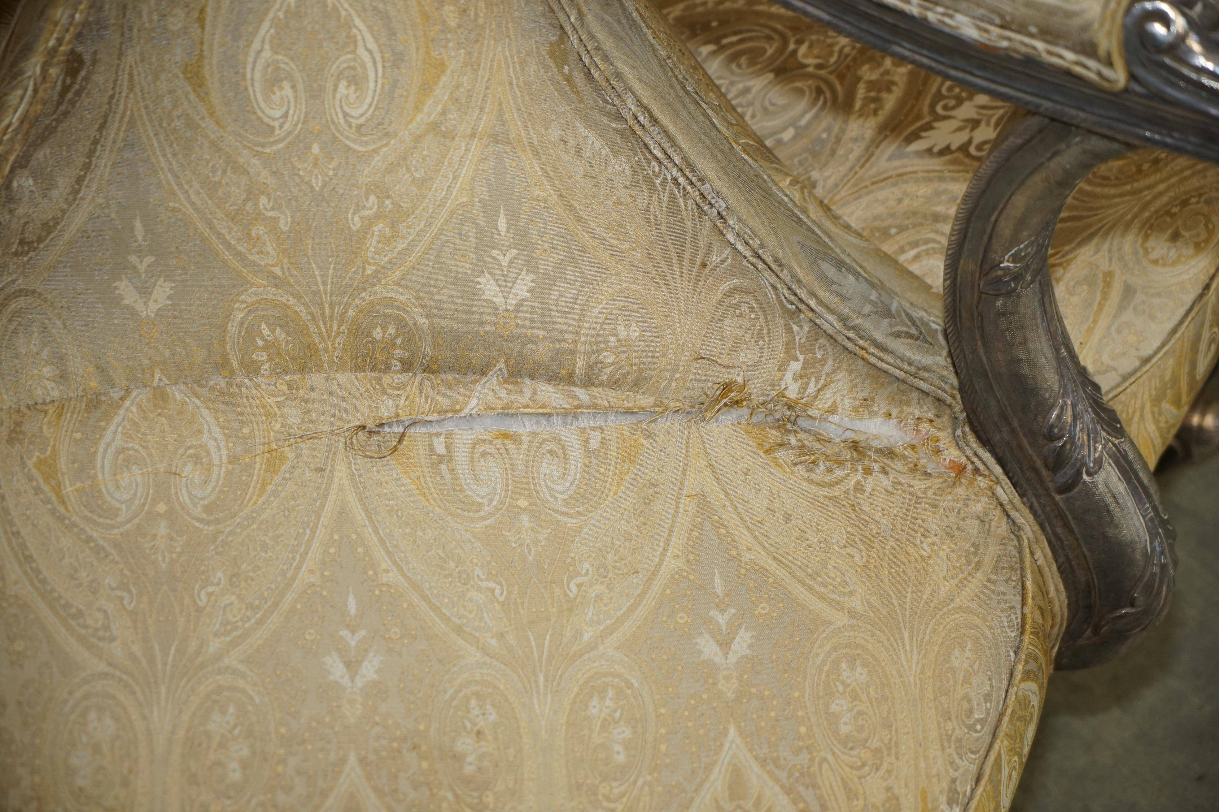 Silver-plated sculpted "Tete a Tete" canapé conversation, antique 19th century.
