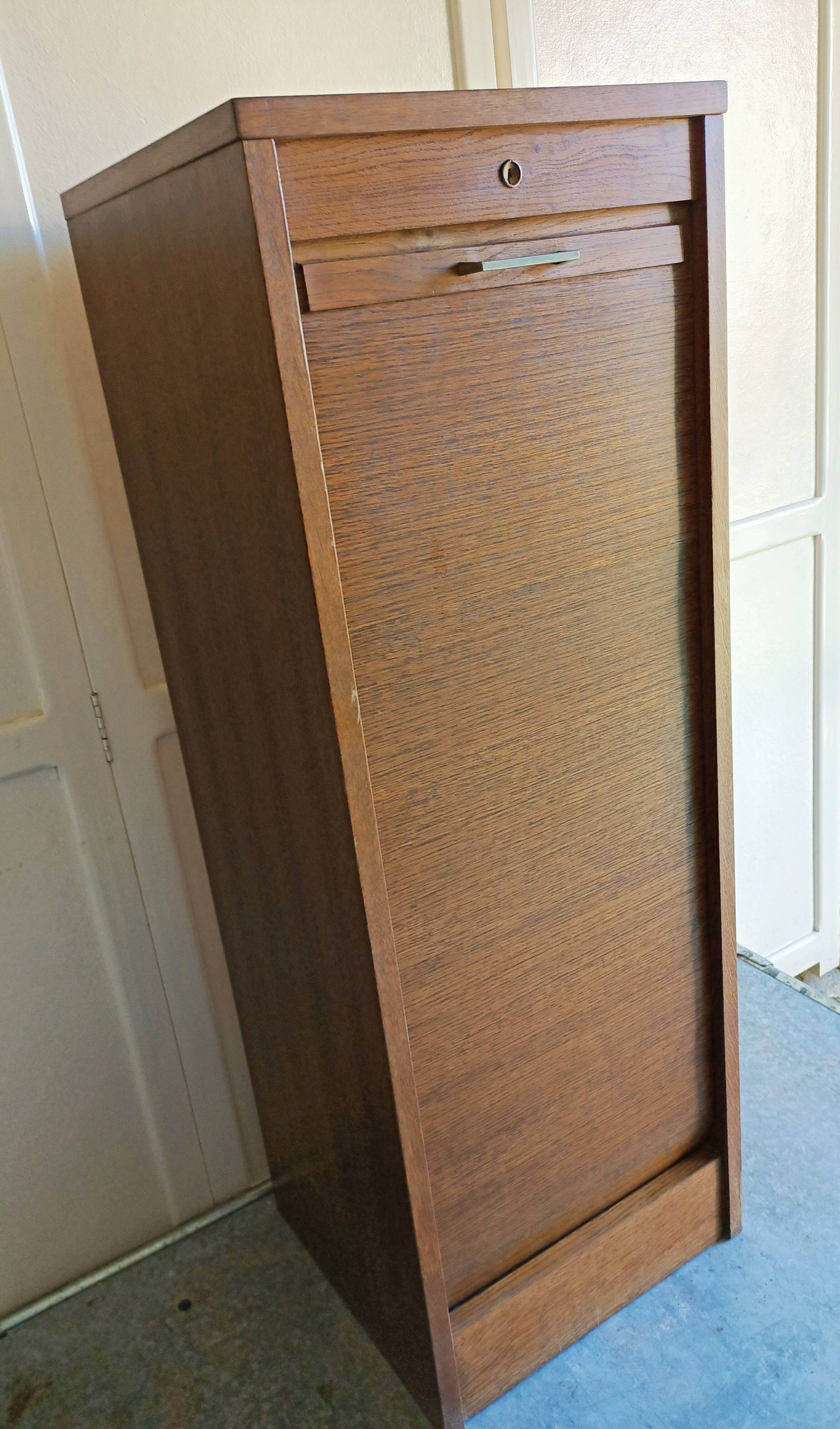 Vintage curtain binder