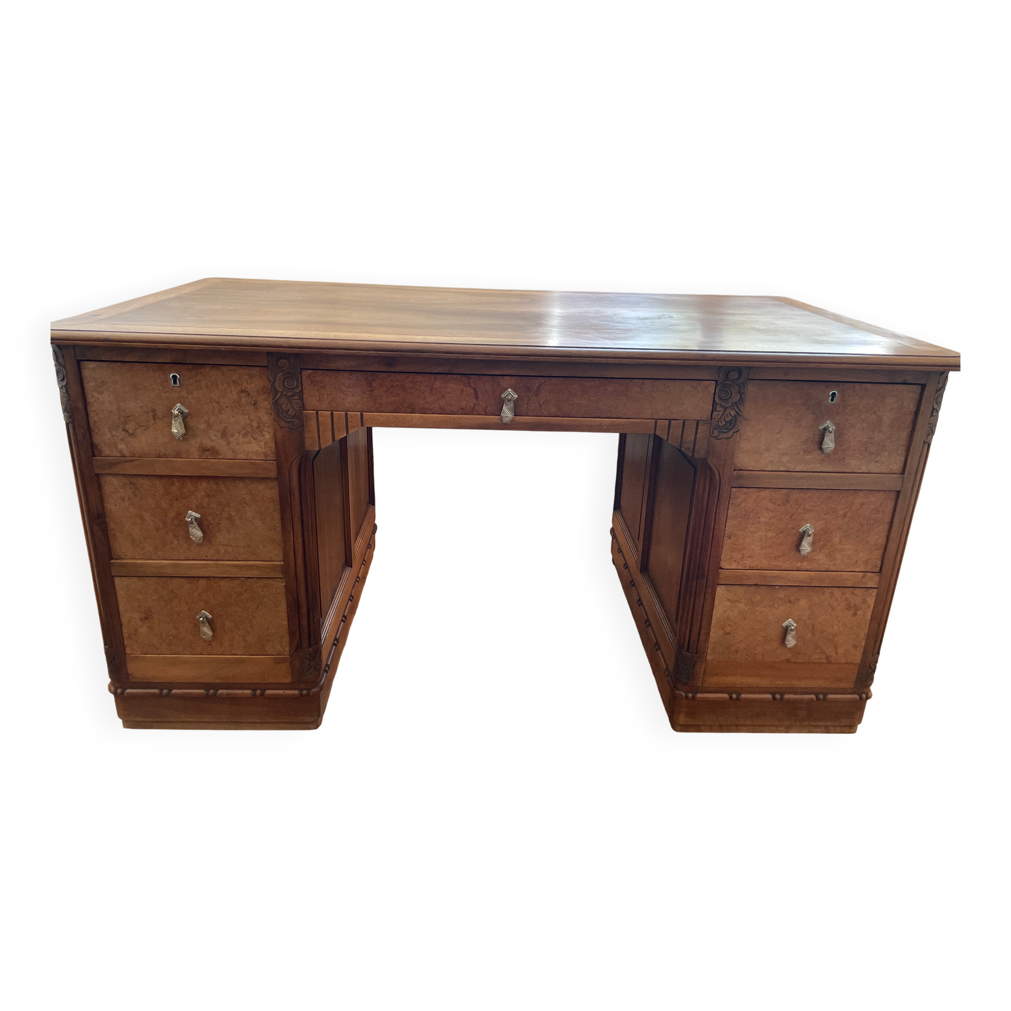 Bureau massif en noyer époque art deco