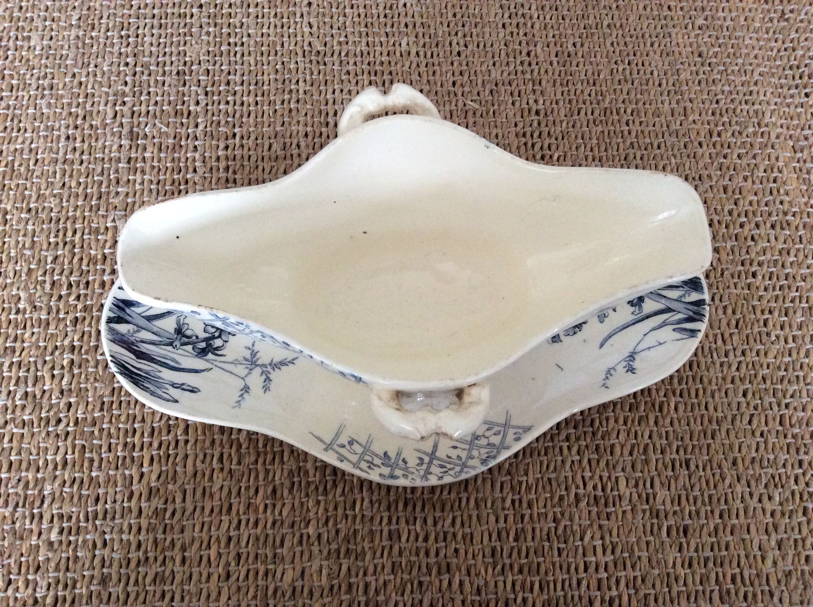 Saucière Terre de Fer