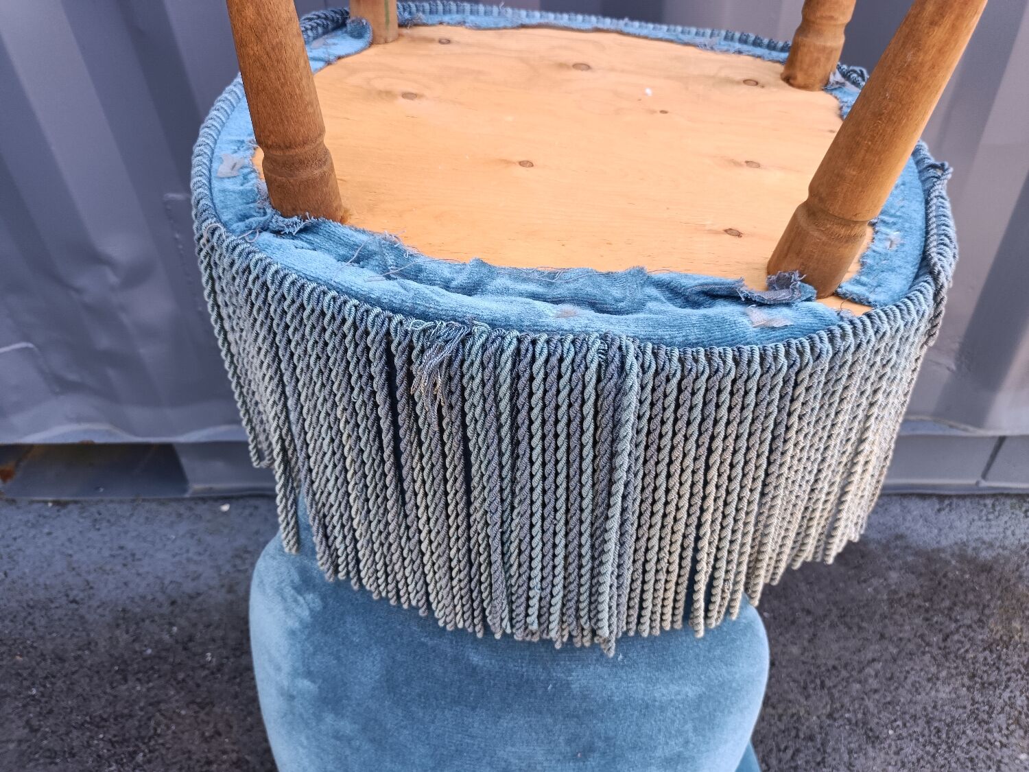Paire de chauffeuses fauteuils anciens