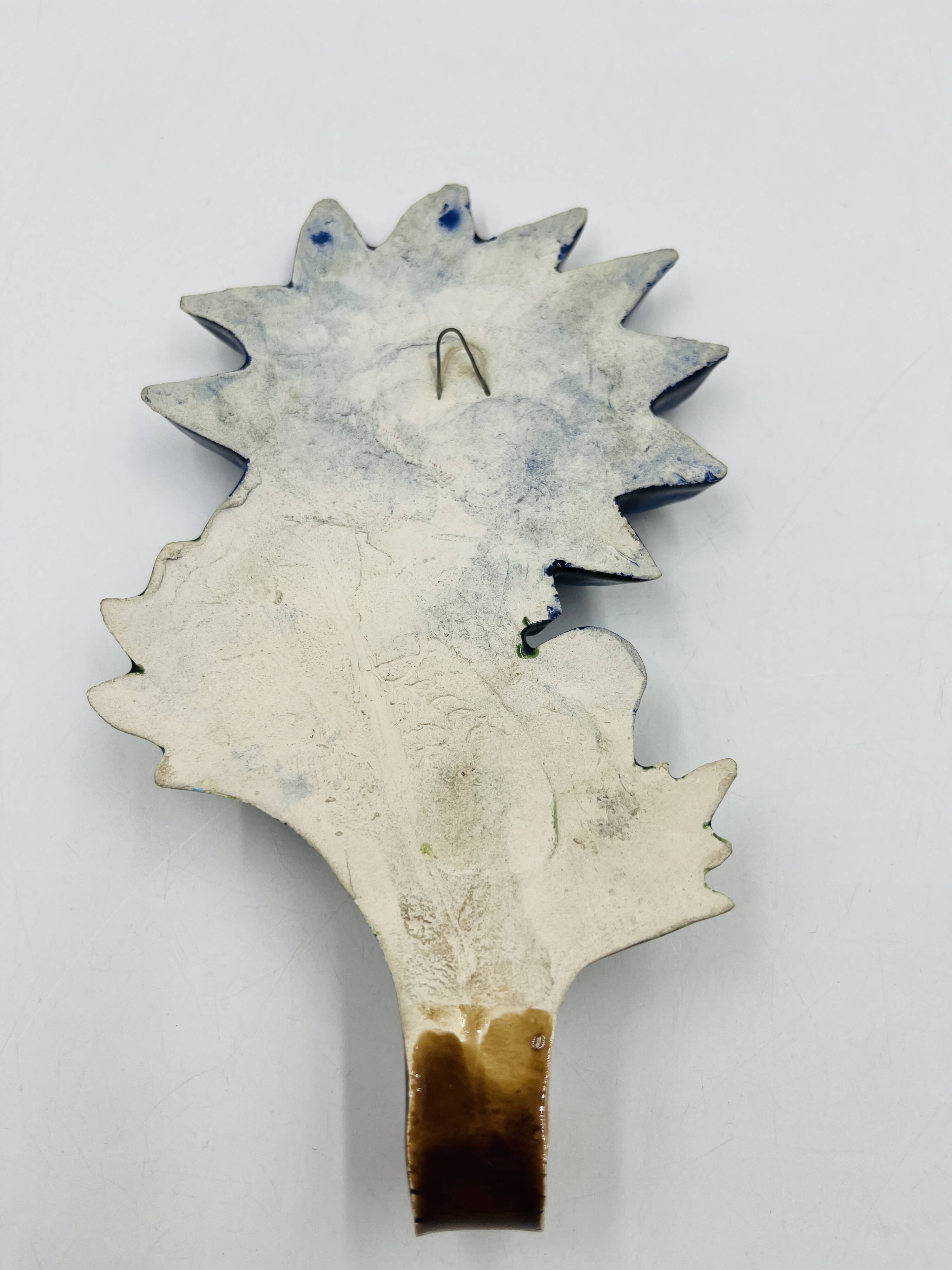 Flower hook wall hook in Belgian ceramic by André Bayer