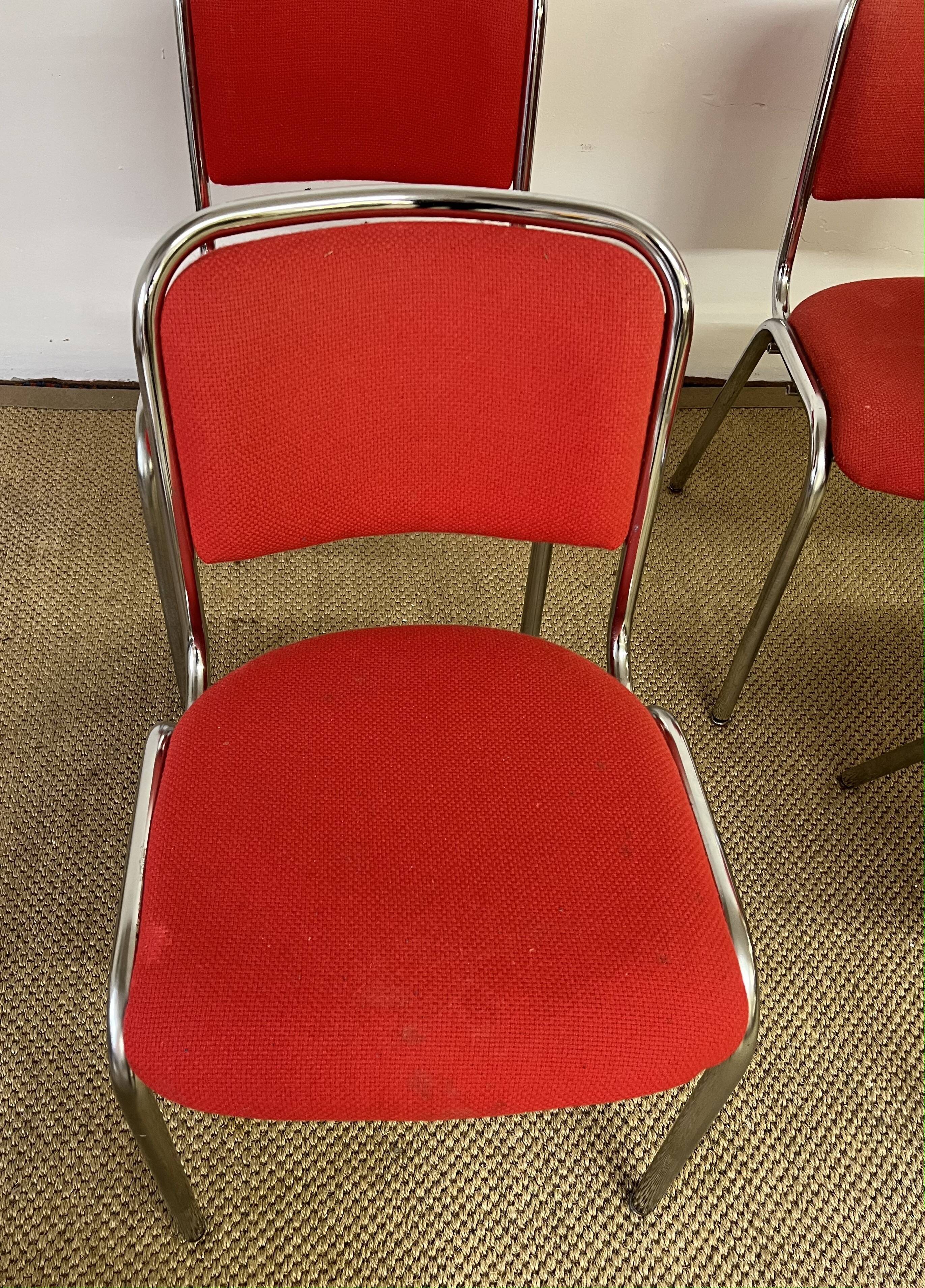 Set of 4 visitor chairs