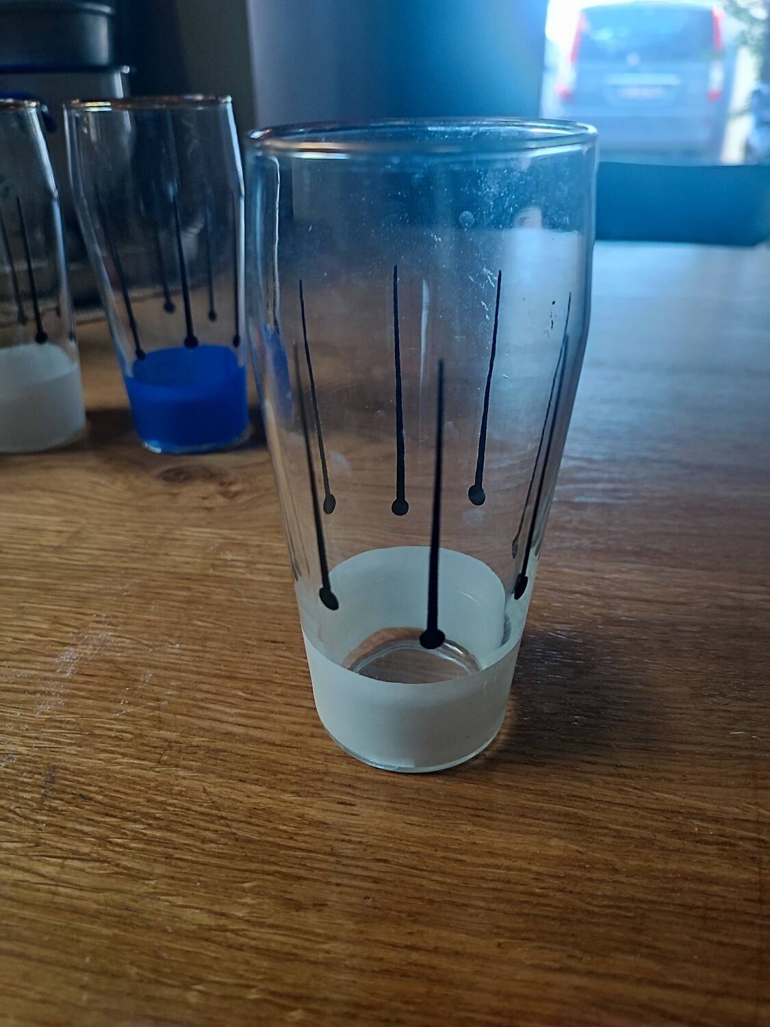 Set of 5 vintage screen-printed glasses