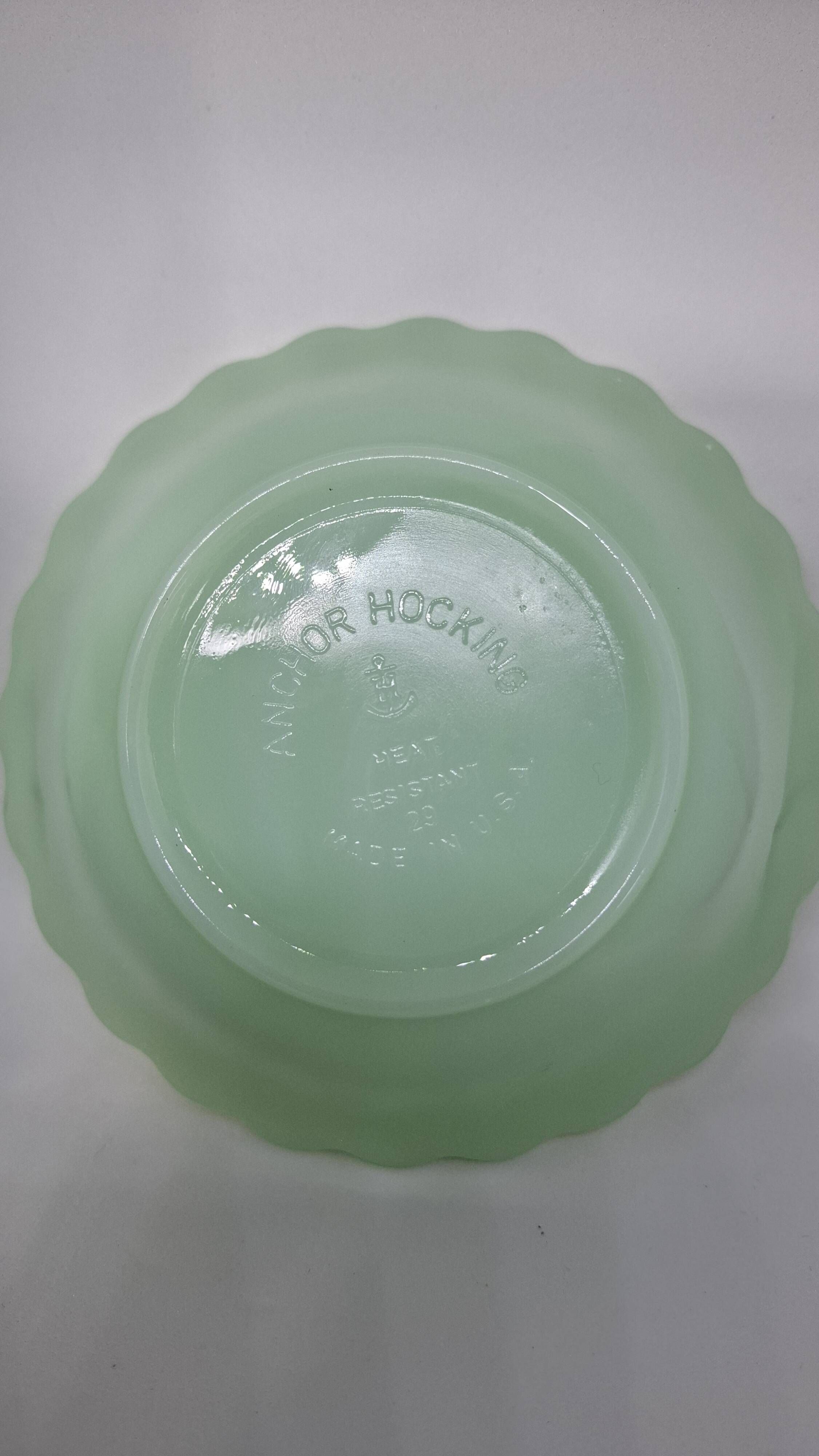 Vintage Fire-King Jadeite Swirl/Shell Coffee Set – 6 Pcs (Original Label)
