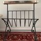 Table d’appoint vintage avec porte revue