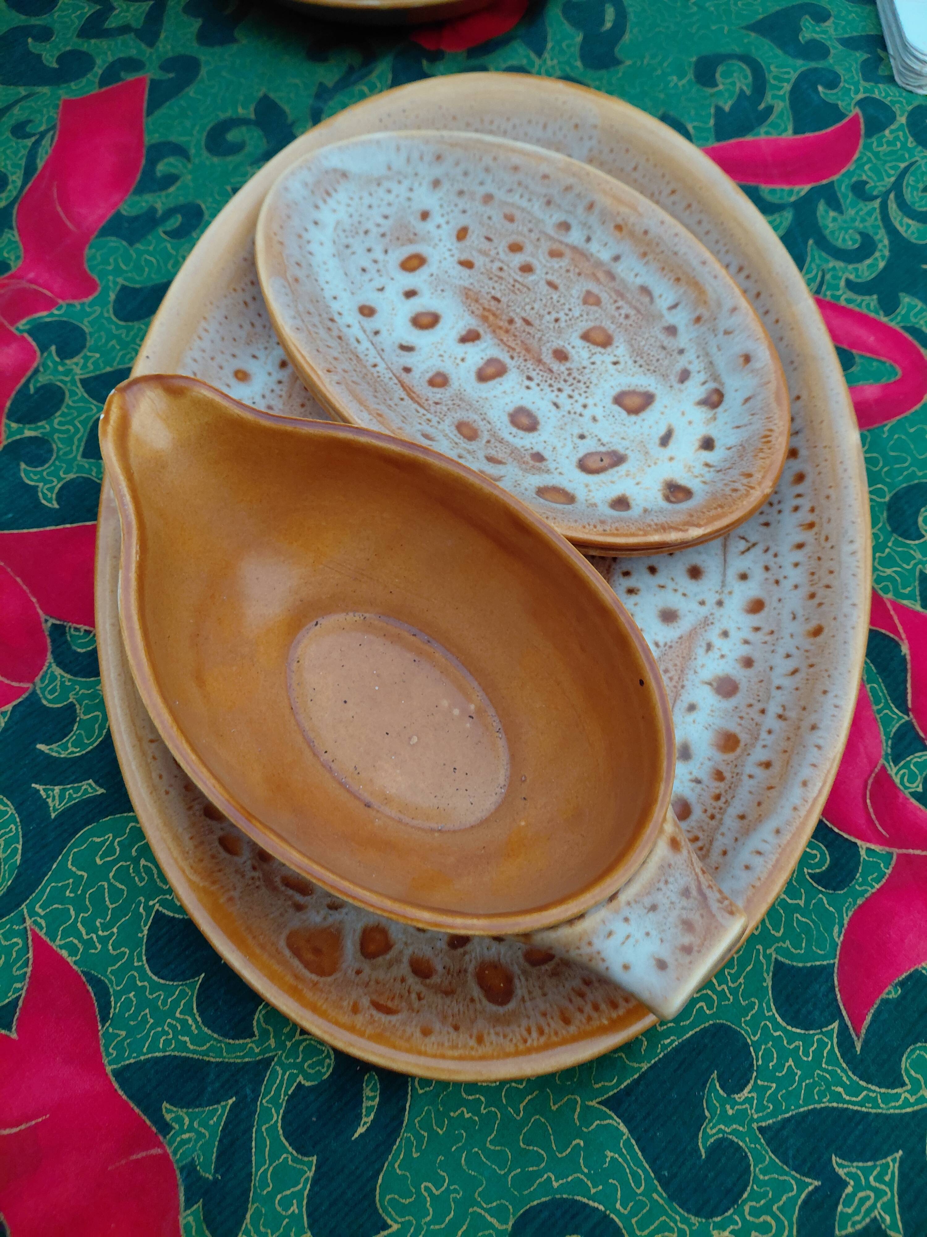 Niderviller stoneware table service