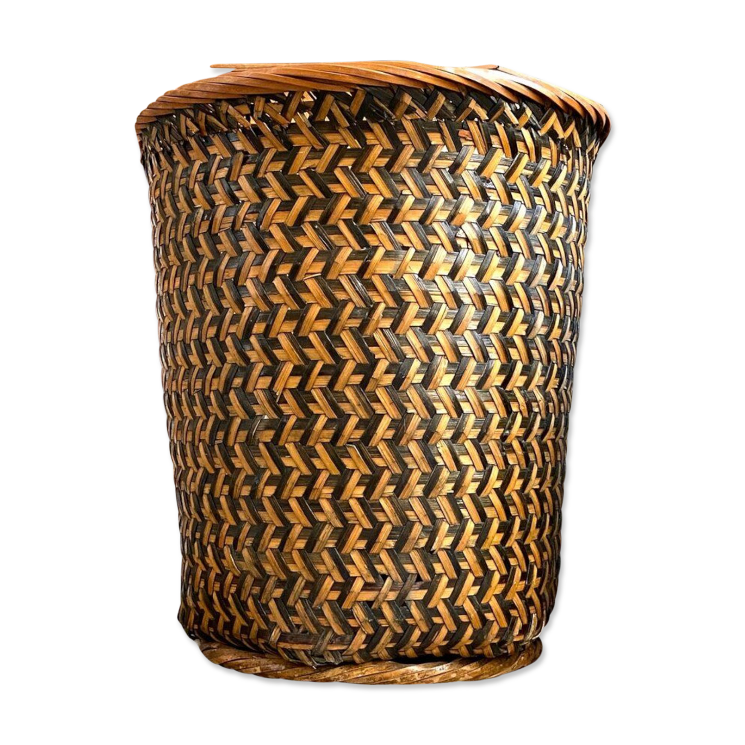 Braided rattan basket