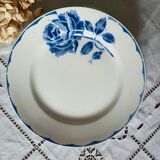 Old flat plates mismatched in earthenware
