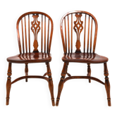 Set of 2 English Windsor chairs