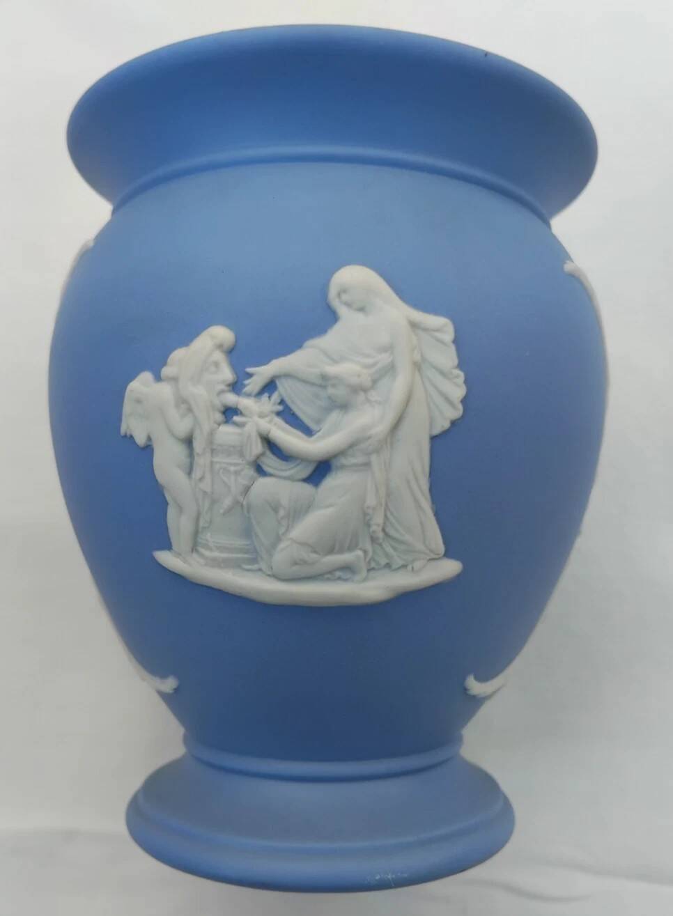 Collection - Set of 4 Decorative Pieces in Wedgwood Jasper