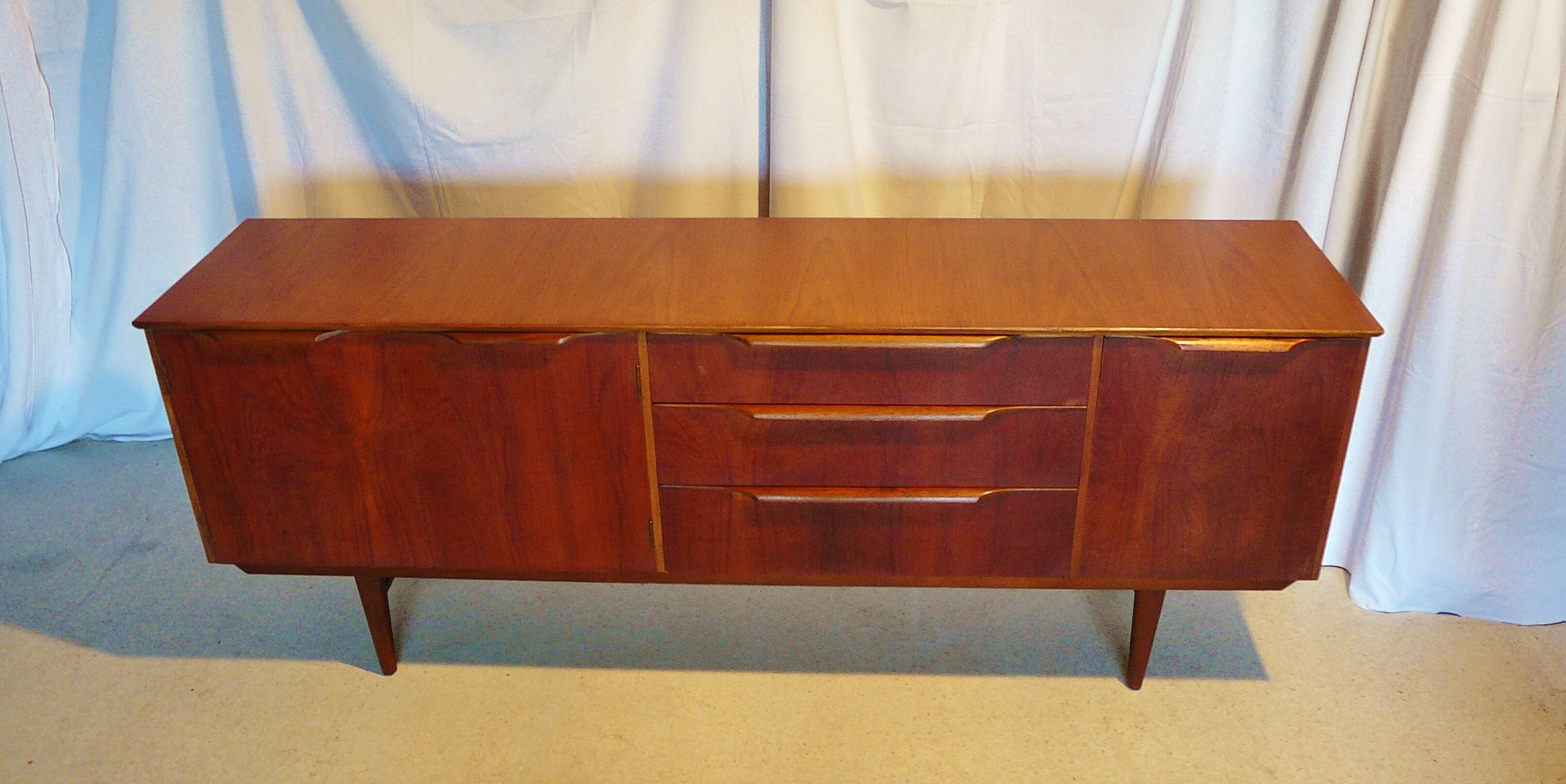 Scandinavian teak line sideboard