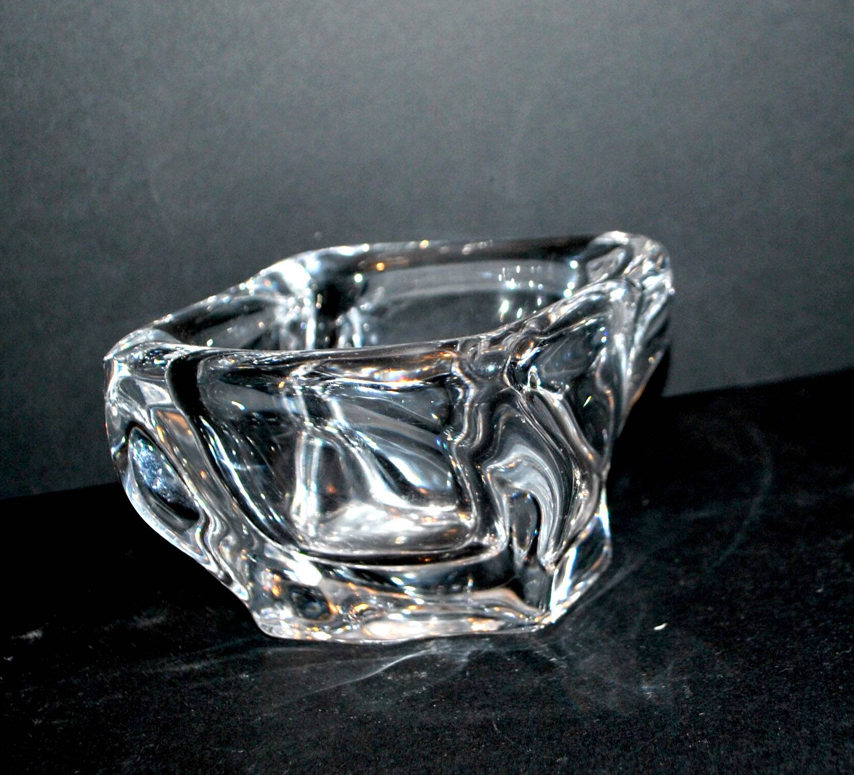 Ashtray in blown crystal DAUM France DESIGN Modernist 1960