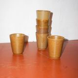 Tasses à café en grès brun moderne du milieu du siècle avec glaçure blanche