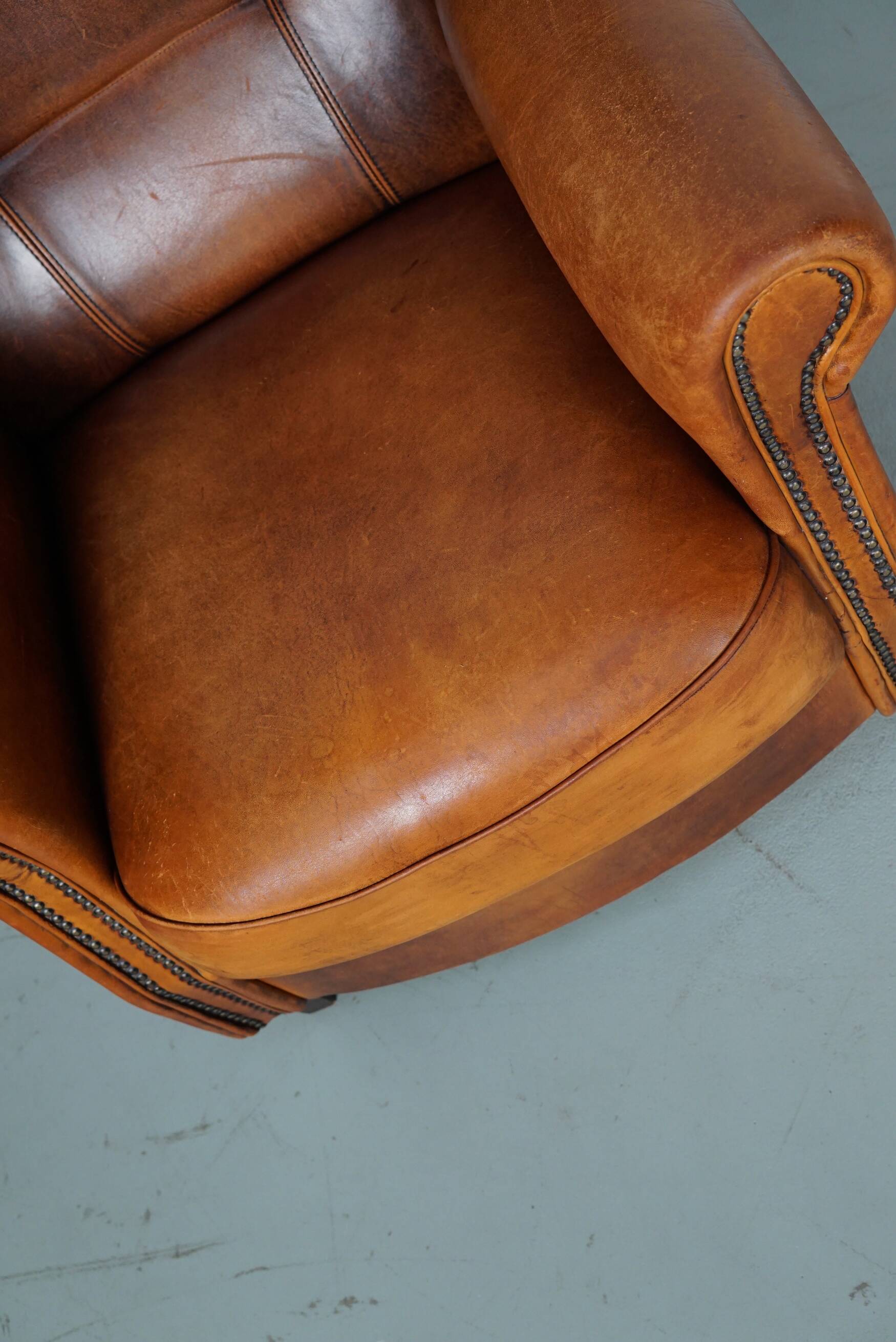 Fauteuil club vintage en cuir couleur cognac hollandais
