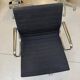 Ensemble de fauteuils " EA 117 " Charles Ray Eames pour ICF USA 1969.