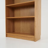 Bookcase with oak veneer scandinavian design from the 70s