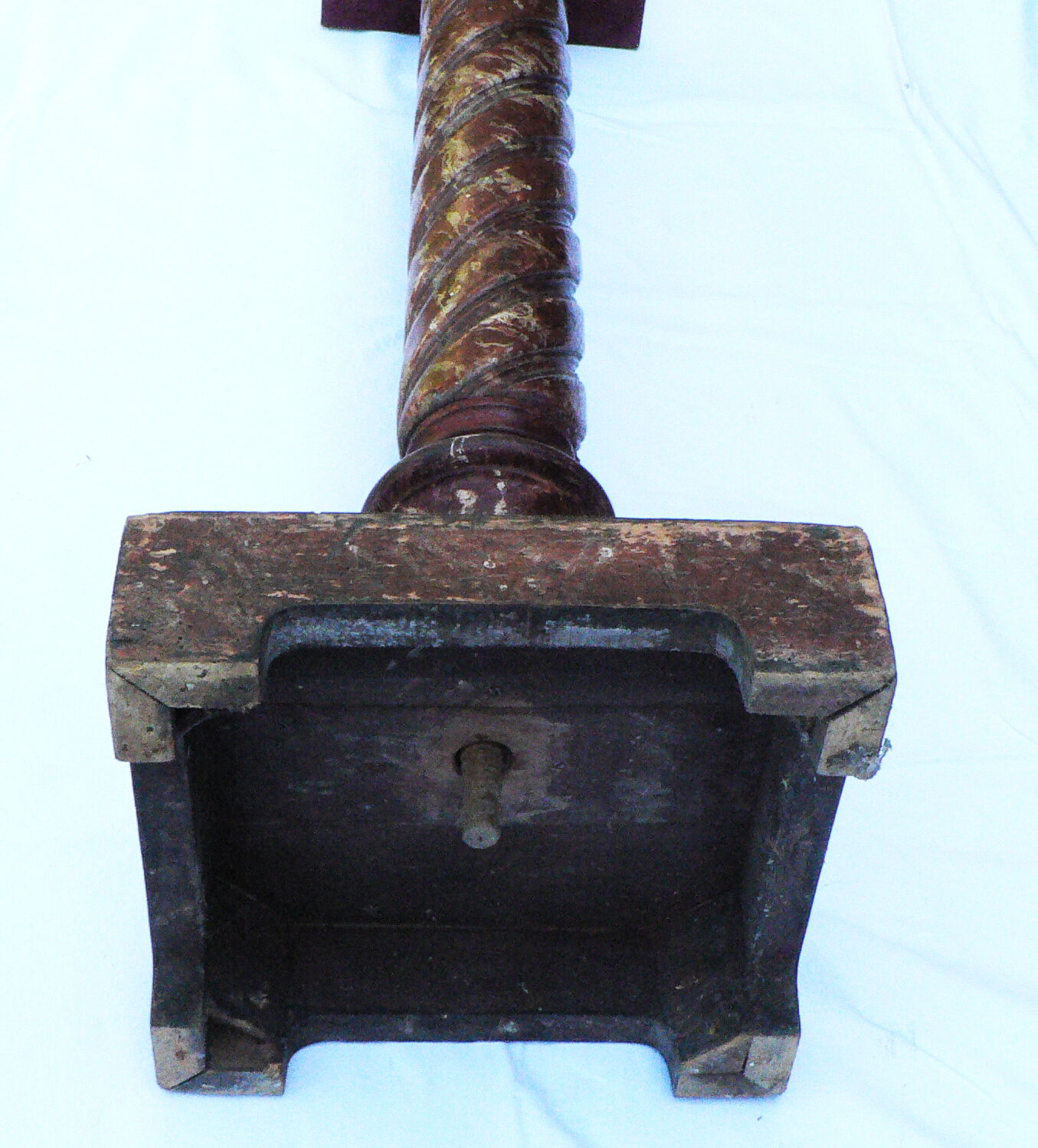 Column forming wooden harness painted faux marble Ep NIII