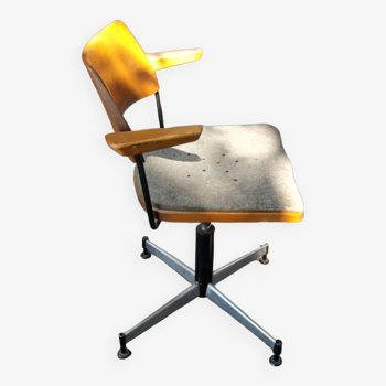 Martin Stoll office chair