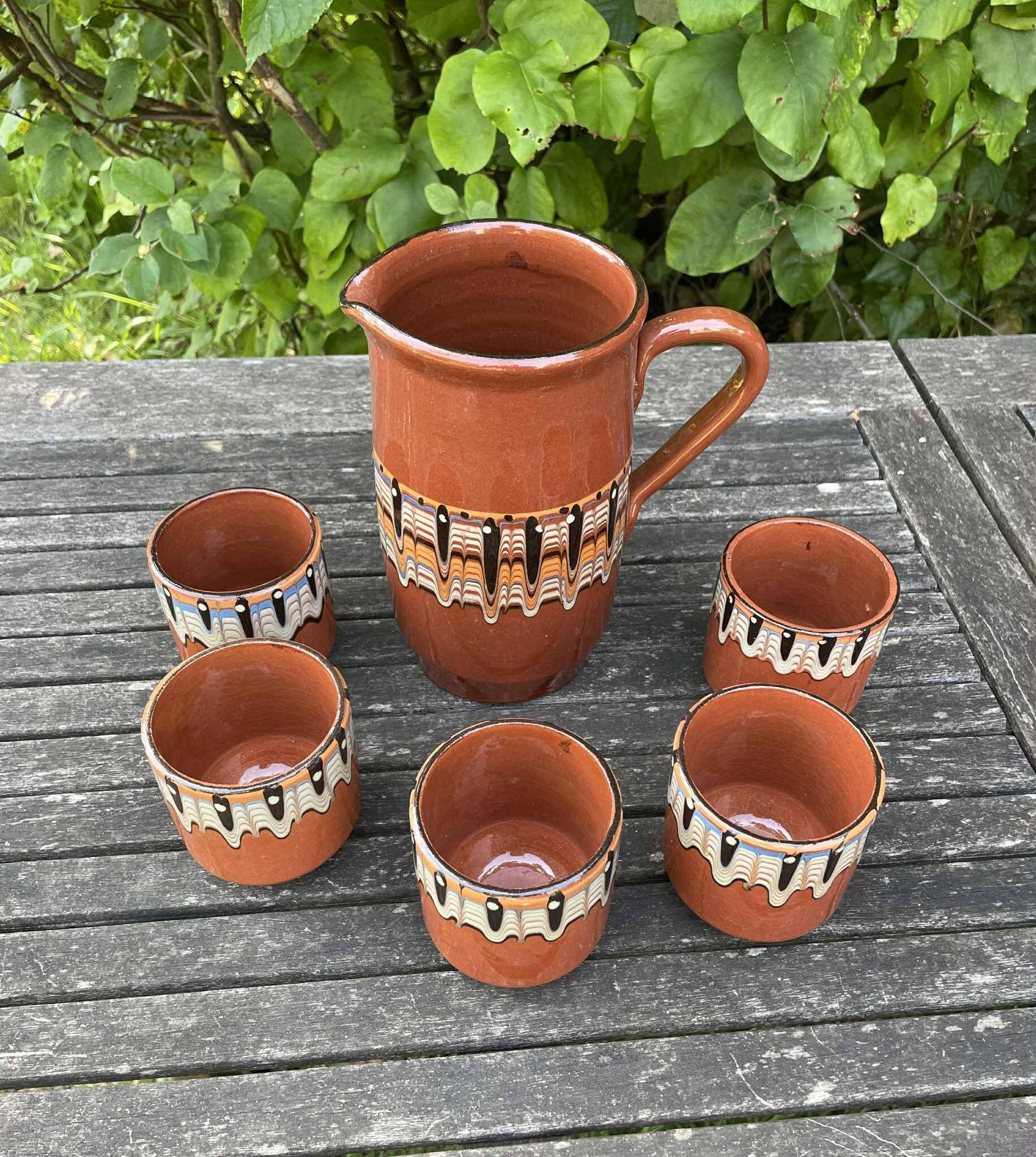 Ensemble pichet et 5 verres en céramique Troyan en grès Bulgare-Balkans