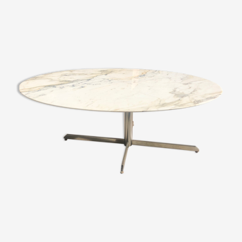 Oval marble table  1970