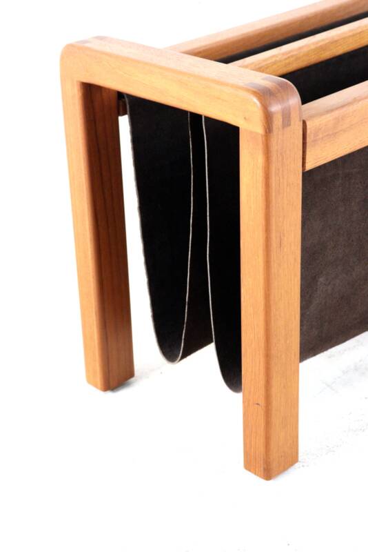 Salling stolefabrik magazine rack with leather in teak