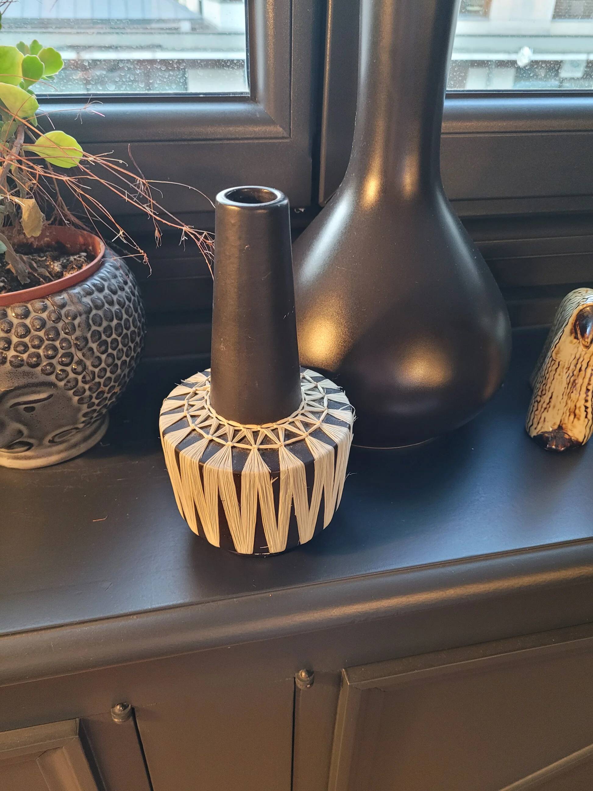 Austrian vase from the 50s-60s with raffia weaving.