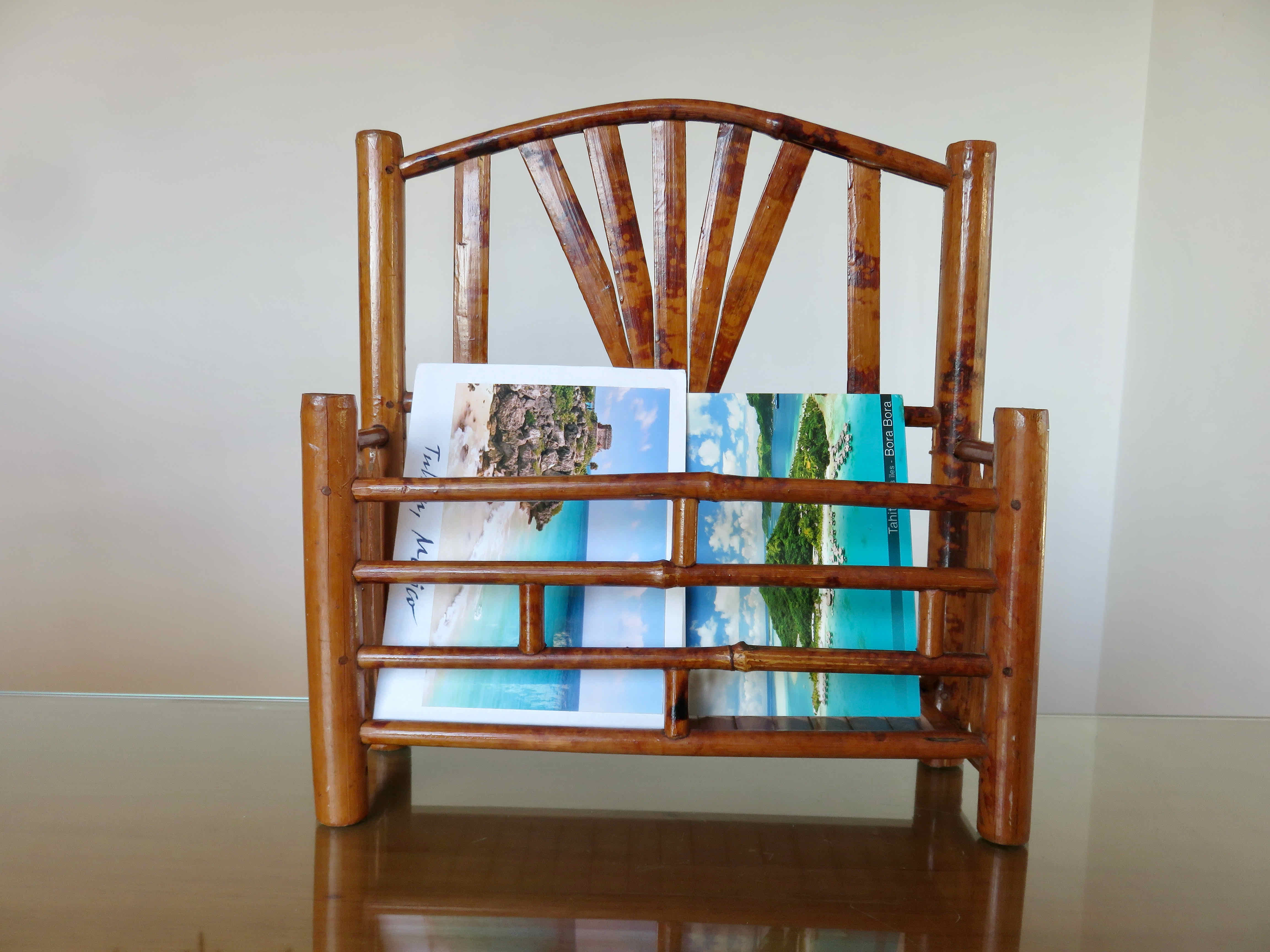 Letter holder, wall mail rack in bamboo 60s 70s
