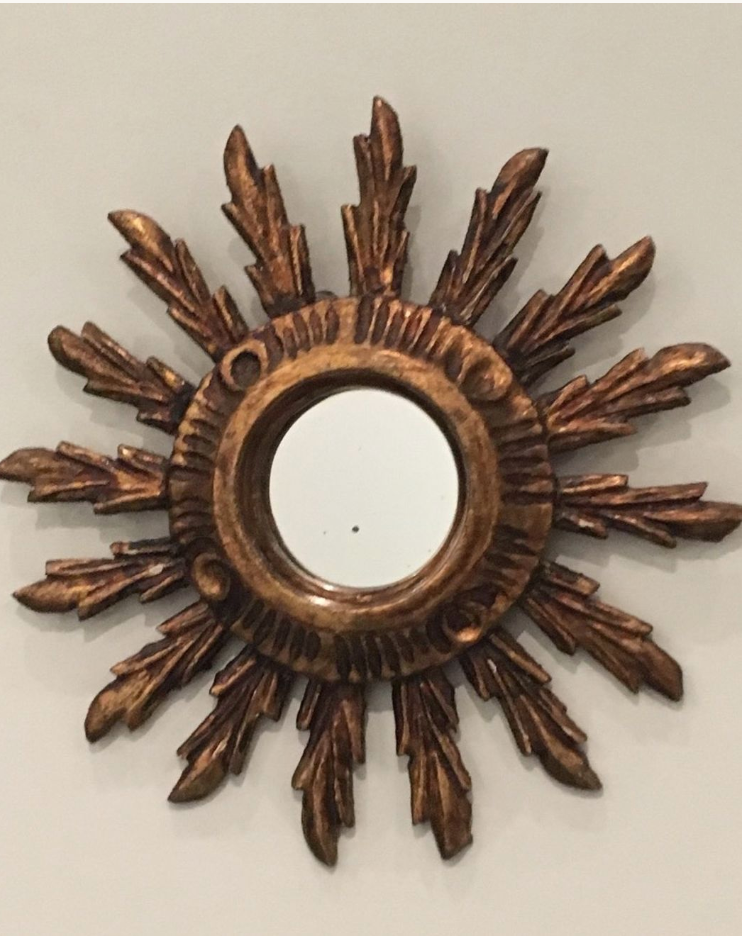 Miroir soleil en bois doré français 70s