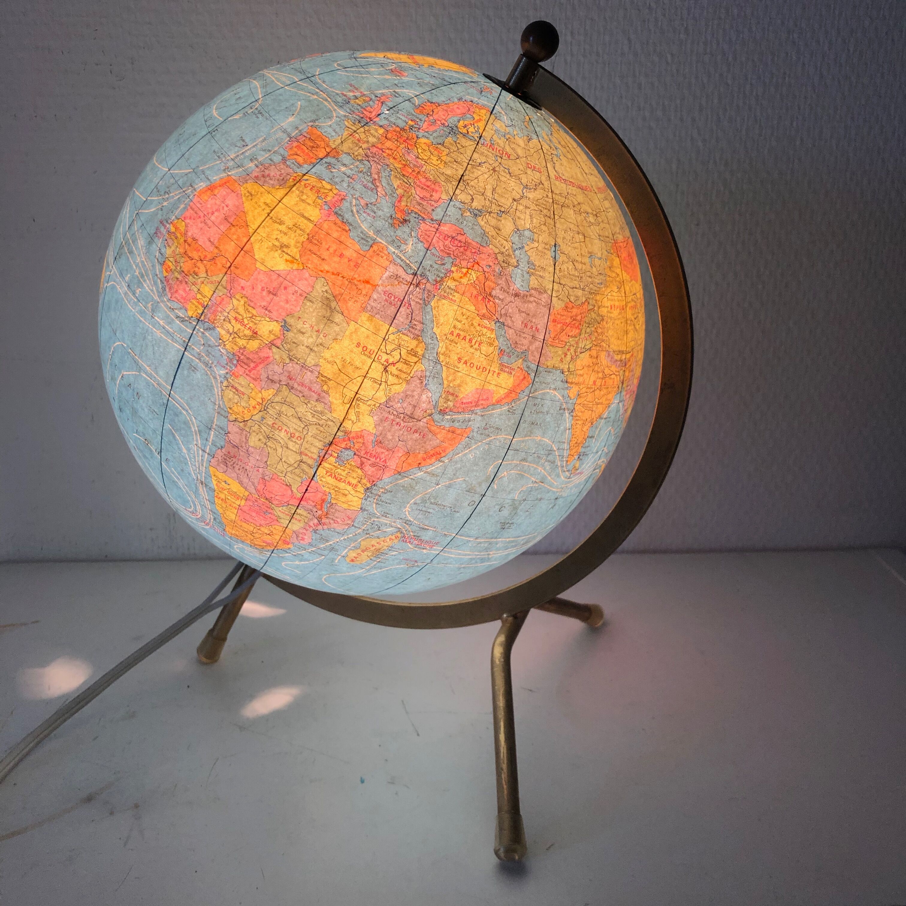 Glass globe tripod 28cm, Taride vintage, 1971