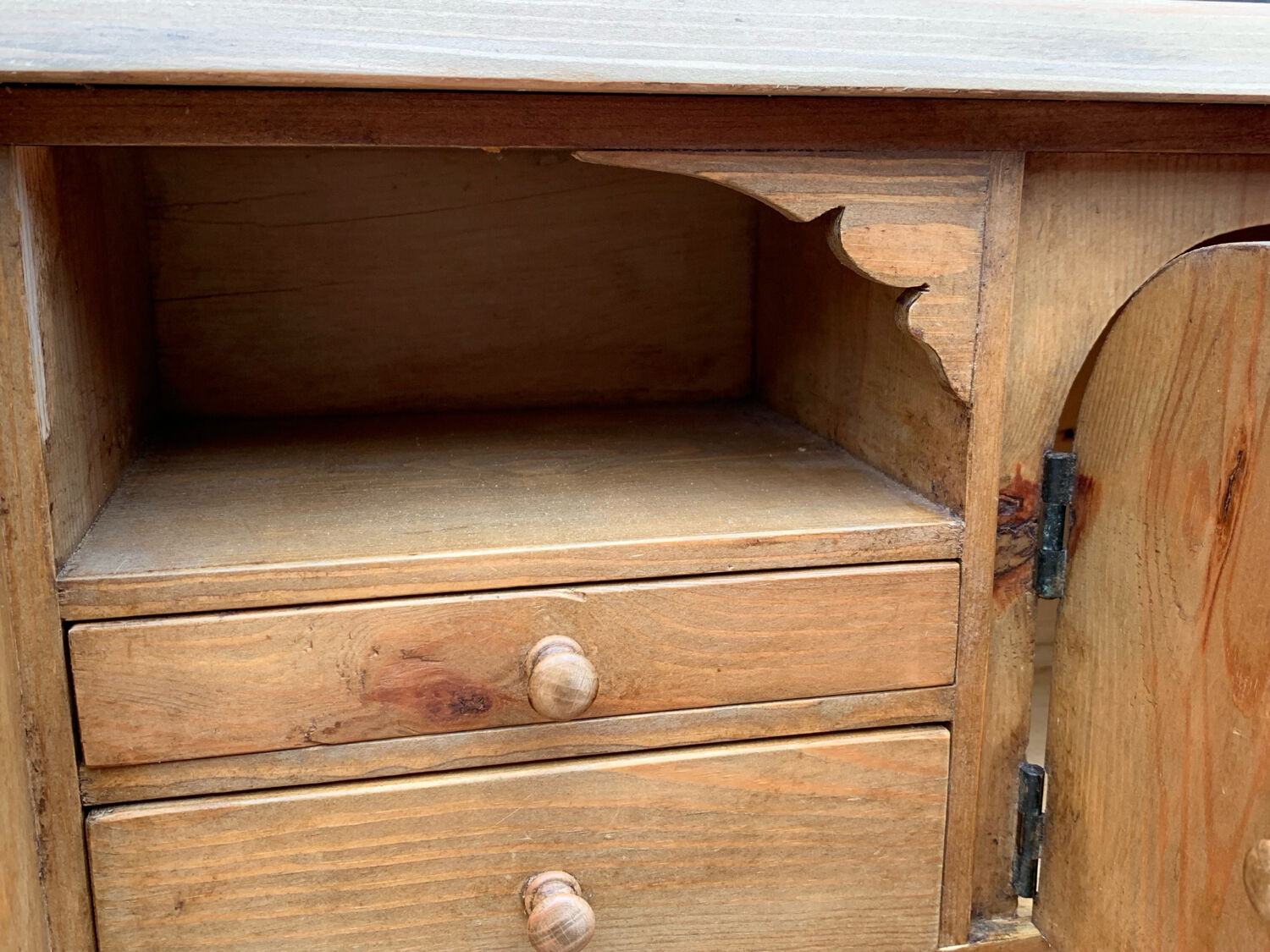Commode, English slant-front desk, 19th century.