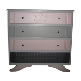 Dresser child 30 years