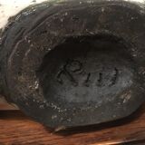 Bouteille en céramique émaillé signé