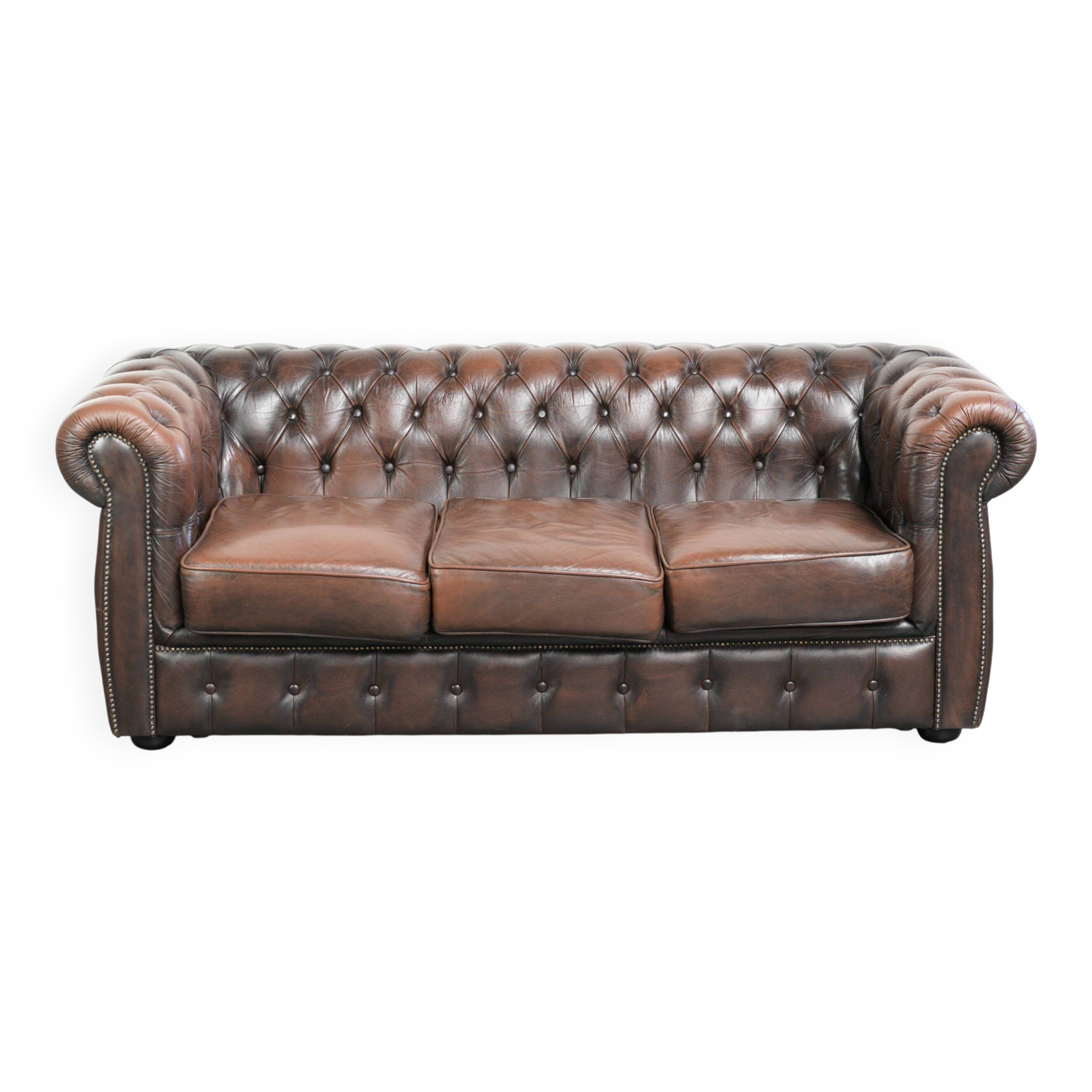 Brown cowhide leather Chesterfield 3-seater sofa in English style