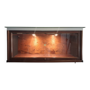 Vitrine - coffre en bois