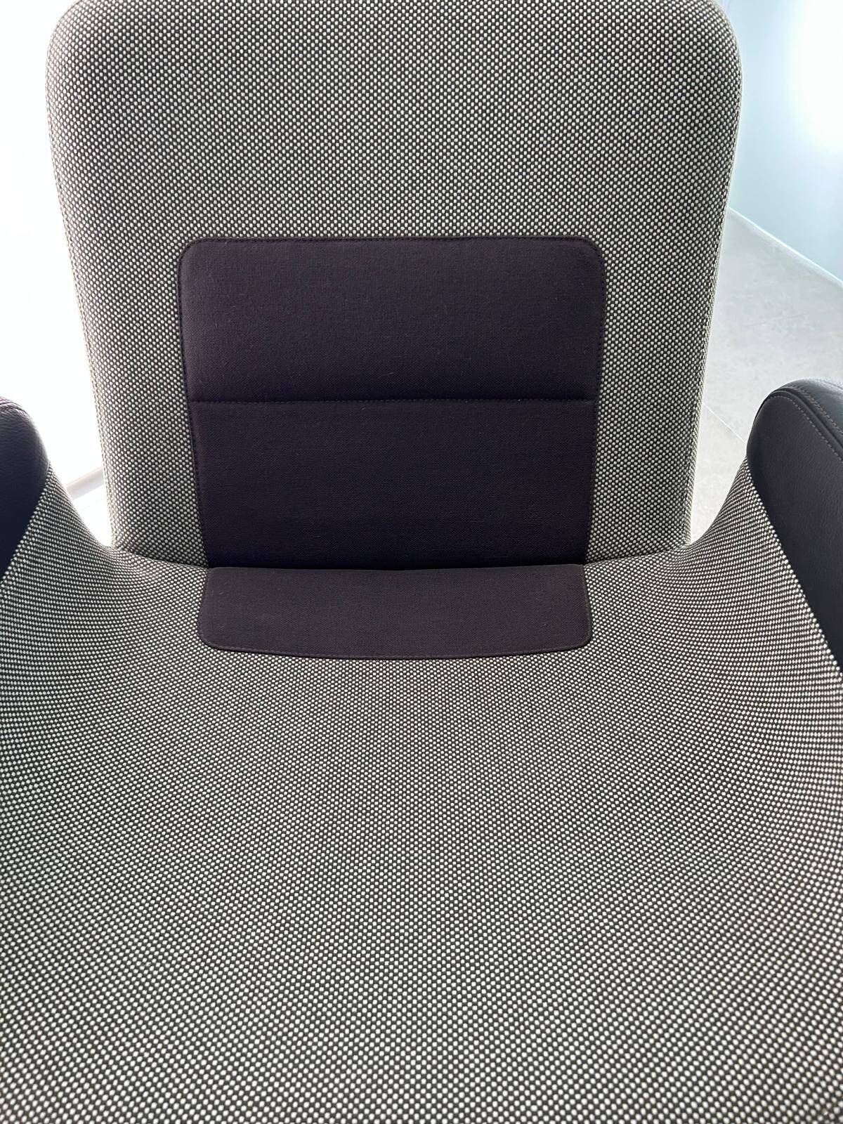 East River armchair