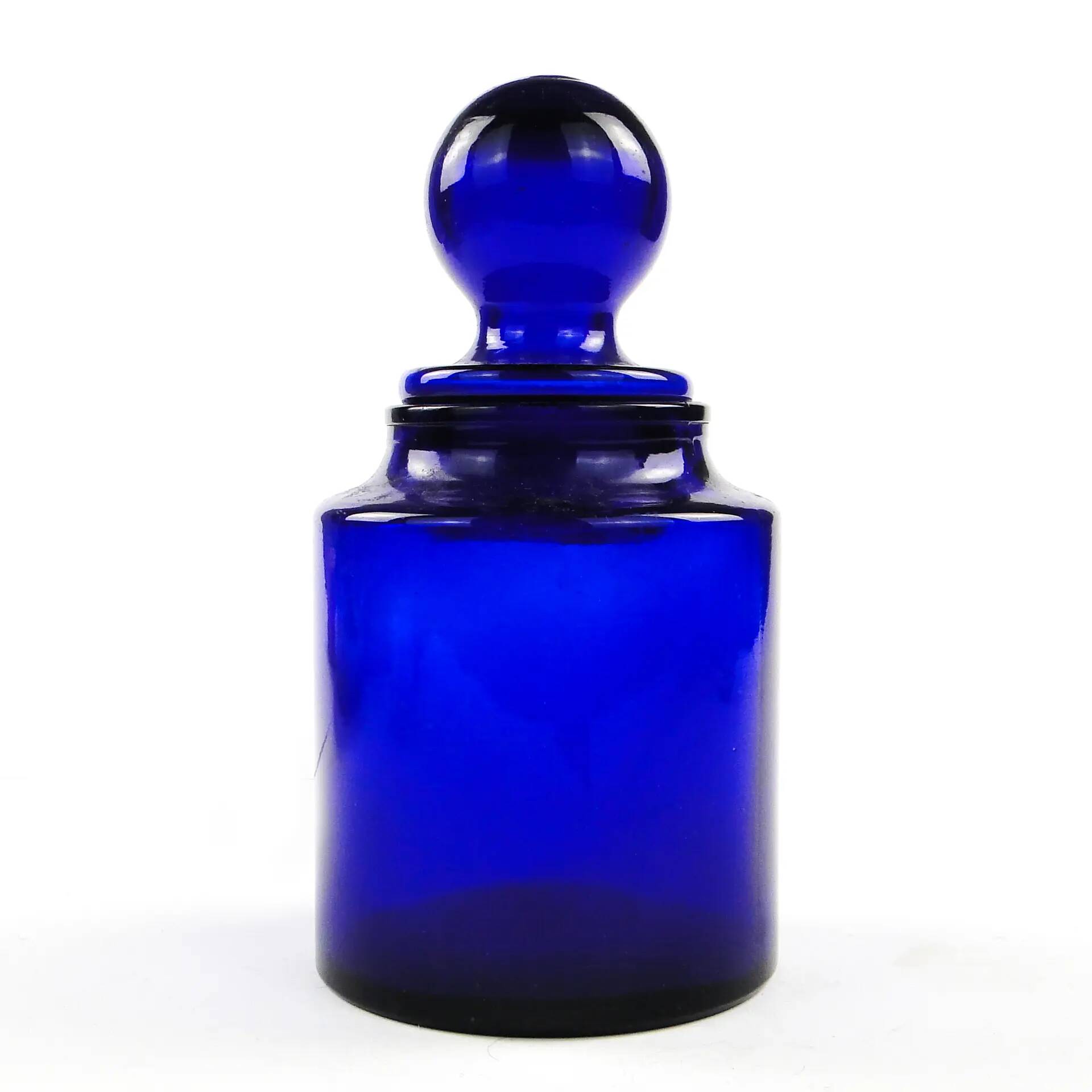 Minimalism bonbonniere, pressed glass, HSG Prądniczanka, Poland, 1970s