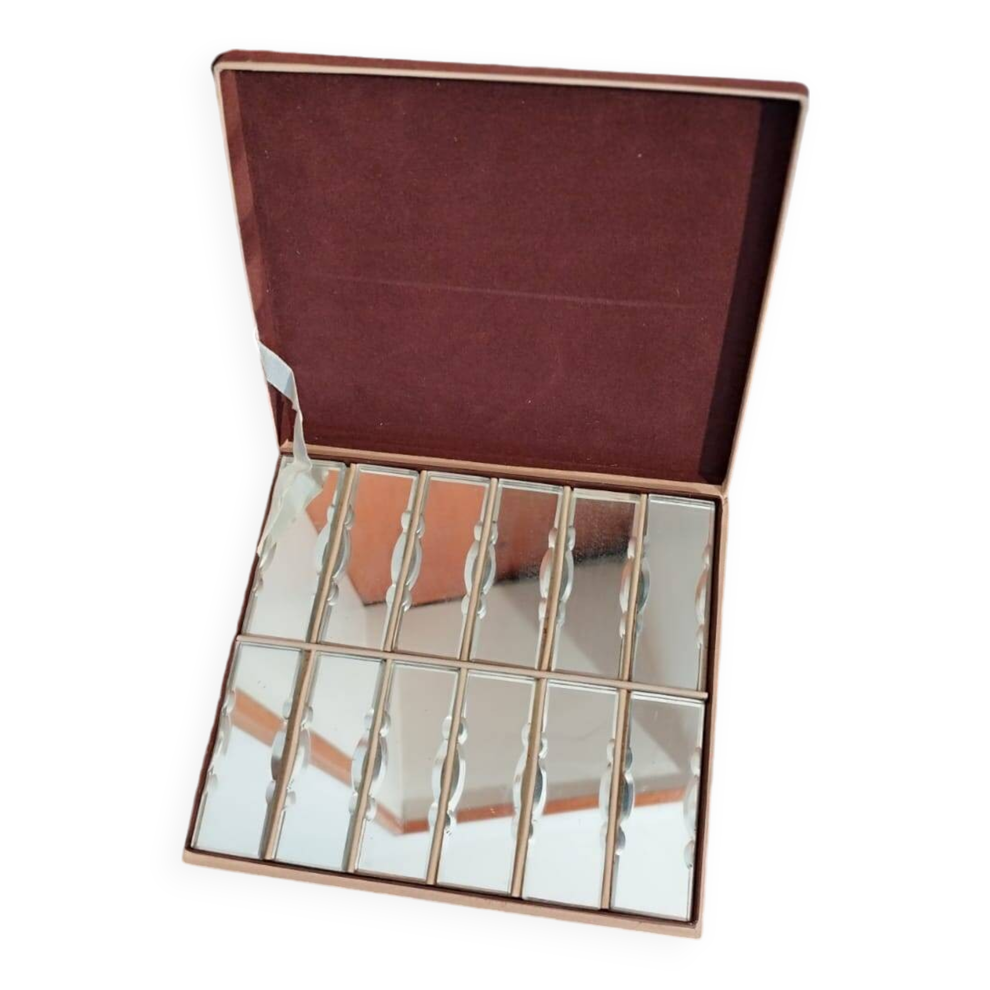 Set of 12 beveled mirror knife holders