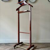 Reguitti valet on casters in dark wood